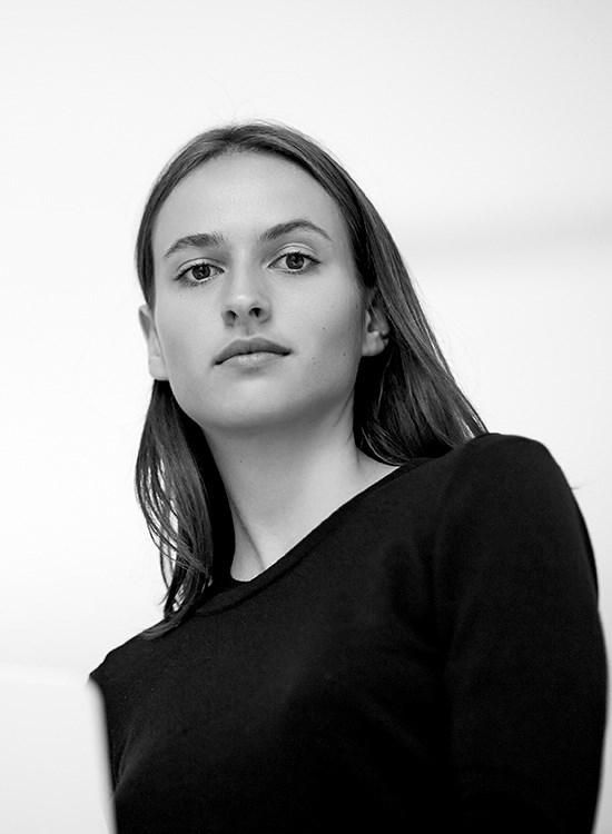 Julie Richoz